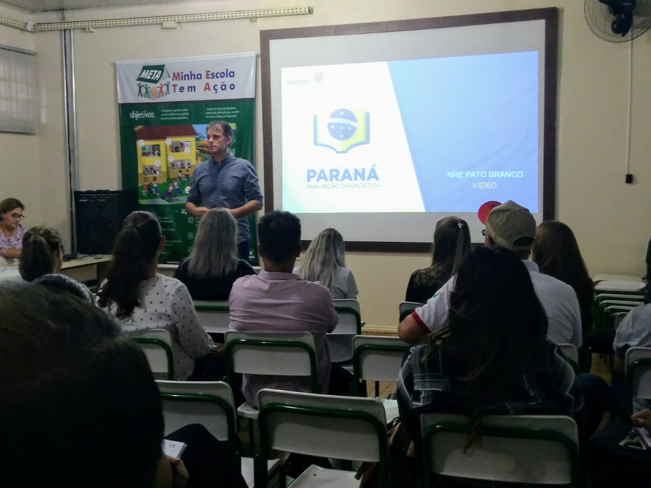 O Núcleo Regional de Educação de Pato Branco realizou no dia 08 de março de 2019, a primeira reunião do ano com os Secretários Municipais de Educação e Coordenadores Pedagógicos dos 15 (quinze) municípios jurisdicionados ao mesmo.