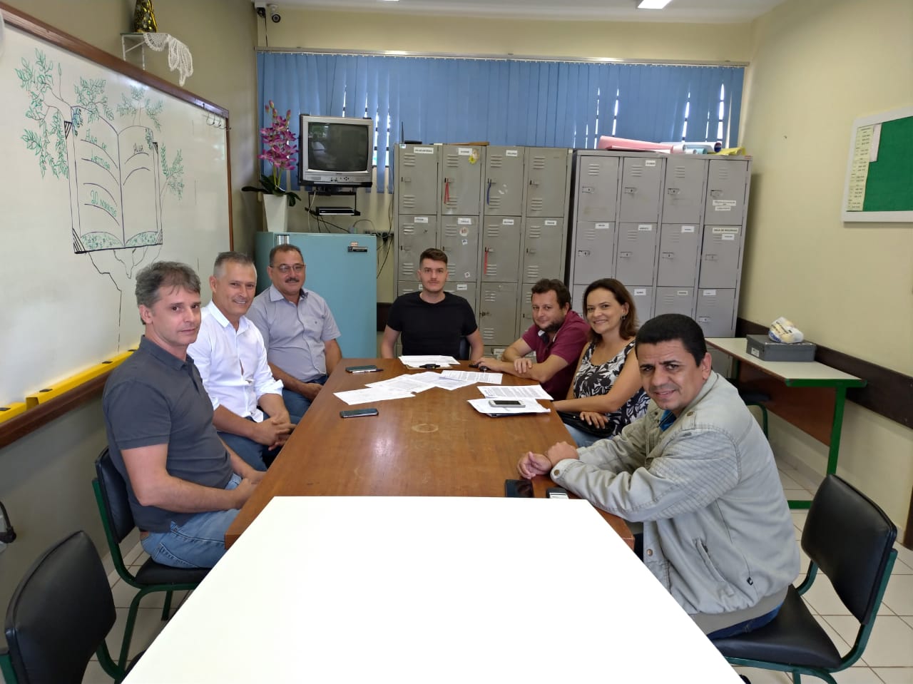 Na manhã do dia 14 de janeiro de 2020, o NRE de Pato Branco realizou reunião de partida de obra no Colégio Estadual Castelo Branco de Bom Sucesso do Sul.