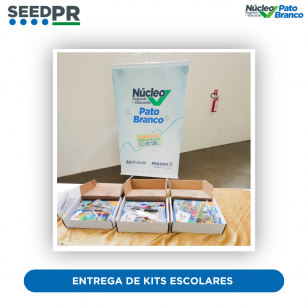 Entrega de kits Escolares