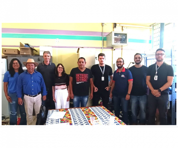 Assinatura de ata de partida para reforma da Escola Estadual Indígena Jykre Tag - Chopinizinho