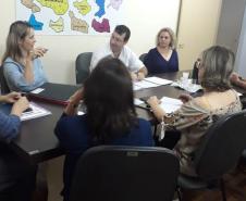 O Núcleo Regional de Educação de Pato Branco recebeu no dia 18 de março de 2019, o Professor Abimael Fernando Moreira, Técnico Pedagógico do Departamento de Educação Básica da Secretaria de Estado da Educação-SEED, que participou de um encontro com o Chefe do NRE, Marcelo Oltramari, a Assistente Técnico Iara Lucia Tecchio Mezomo, as tutoras pedagógicas e a equipe de coordenação da educação básica