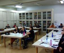 CURSO DE FORMAÇÃO DE PROFESSORES DE MATEMÁTICA 
