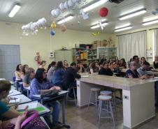 O Núcleo Regional de Educação de Pato Branco promoveu reunião com Diretores e Pedagogos das Instituições Estaduais de Ensino, Secretários Municipais de Educação e Equipes dos Setores do NRE. 