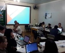 Os Setores do Financeiro e da Logística do Núcleo Regional de Educação de Pato Branco promoveram reunião com os Diretores e Agentes Educacionais II das Instituições da Rede Estadual de Ensino. 