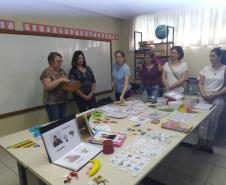 O Programa Conexão Professor - Educação Especial, destinado a oferta de formação continuada aos Profissionais de Educação, das Instituições da Rede Pública Estadual de Ensino do Paraná, realizou formação para os professores dos Colégios/Escolas Estaduais, pertencentes ao Núcleo Regional de Pato Branco, nos dias 10, 11 e 12 de setembro de 2019, sobre o Atendimento Educacional Especializado - AEE.
