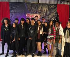 Aconteceu no dia 31 de outubro de 2019, no Colégio Estadual João XXIII – EFMP, município de Clevelândia, o MACABRO - 1º FESTIVAL DE TERROR DO COLÉGIO JOÃO XXIII - sob a coordenação da professora de Inglês Cristiana Dlugosz e Equipe Pedagógica, com apoio de todo o quadro de professores desta Instituição de Ensino.