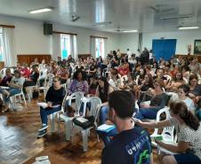 No dia 05 de dezembro de 2019, o Núcleo Regional de Educação de Pato Branco, realizou no Colégio Estadual La Salle, reunião para orientar as instituições de ensino sobre os procedimentos para abertura do período letivo de 2020, inclusão de turmas e efetivação das matrículas no Sistema Estadual de Registro Escolar – Escola Web. Bem como os procedimentos para o encerramento do ano letivo de 2019.