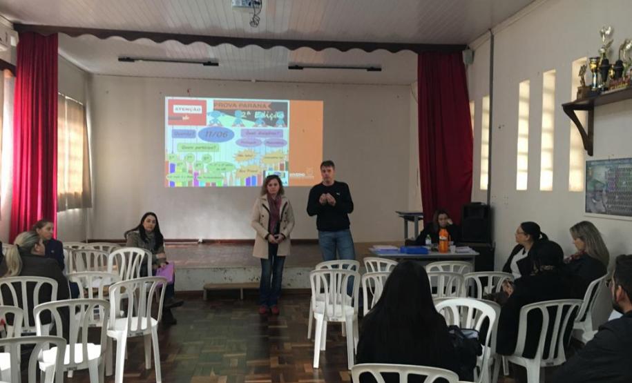 III ENCONTRO FORMATIVO DAS EQUIPES GESTORAS,  PROVA PARANÁ E PROGRAMA PRESENTE NA ESCOLA O Núcleo Regional de Educação de Pato Branco realizou nos dias 04, 05 e 06 de junho de 2019, o III Encontro Formativo das Equipes Gestoras, nos Municípios de Pato Branco, Palmas e São João, com oficinas para Pedagogos e Diretores das Instituições de Ensino da Rede Estadual, que trataram do Programa Presente na Escola e da Prova Paraná.