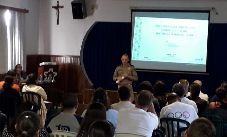 REUNIÃO SERE/CENSO ESCOLAR No dia 13 de junho de 2019, aconteceu no Colégio Estadual La Salle, no Município de Pato Branco, reunião de formação sobre o Censo Escolar 2019.