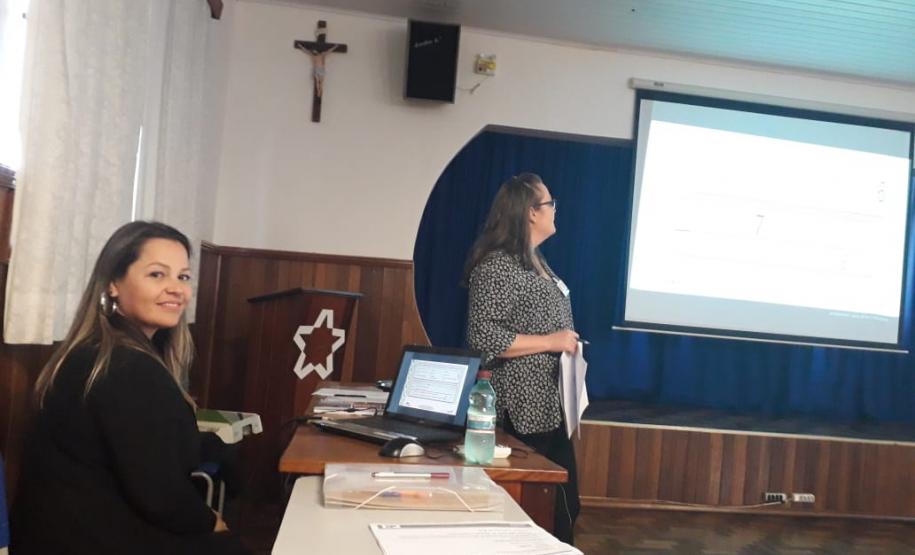 REUNIÃO SERE/CENSO ESCOLAR No dia 13 de junho de 2019, aconteceu no Colégio Estadual La Salle, no Município de Pato Branco, reunião de formação sobre o Censo Escolar 2019.