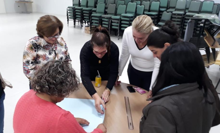 IV ENCONTRO FORMATIVO DAS EQUIPES GESTORAS O Núcleo Regional de Educação de Pato Branco realizou nos dias 09, 10 e 11 de Julho de 2019, o IV Encontro Formativo das Equipes Gestoras, com a participação dos Gestores e Pedagogos das Instituições de Ensino da Rede Estadual.