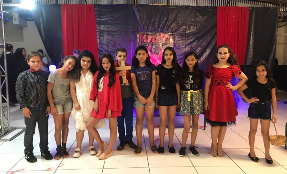 MACABRO -  I FESTIVAL DE TERROR DO COLÉGIO JOÃO XXIII Aconteceu no dia 31 de outubro de 2019, no Colégio Estadual João XXIII – EFMP, município de Clevelândia, o MACABRO - 1º FESTIVAL DE TERROR DO COLÉGIO JOÃO XXIII - sob a coordenação da professora de Inglês Cristiana Dlugosz e Equipe Pedagógica, com apoio de todo o quadro de professores desta Instituição de Ensino.