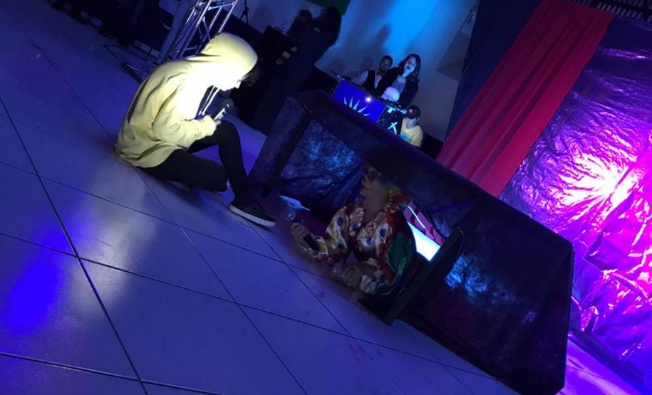MACABRO -  I FESTIVAL DE TERROR DO COLÉGIO JOÃO XXIII Aconteceu no dia 31 de outubro de 2019, no Colégio Estadual João XXIII – EFMP, município de Clevelândia, o MACABRO - 1º FESTIVAL DE TERROR DO COLÉGIO JOÃO XXIII - sob a coordenação da professora de Inglês Cristiana Dlugosz e Equipe Pedagógica, com apoio de todo o quadro de professores desta Instituição de Ensino.