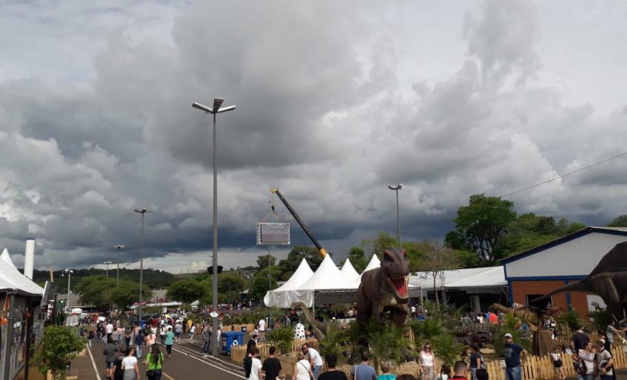 INVENTUM 2019, A MAIOR FEIRA DE CIÊNCIA,  TECNOLOGIA E INOVAÇÃO DO PARANÁ Entre os dias 08 e 13 de novembro de 2019, Pato Branco foi palco da IV edição da maior feira de Ciência, Tecnologia e Inovação do Paraná, a Inventum, no Parque de Exposições.