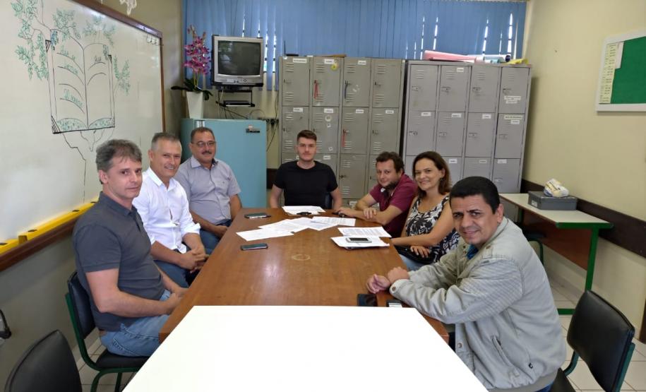 REUNIÃO DE PARTIDA DE OBRA Na manhã do dia 14 de janeiro de 2020, o NRE de Pato Branco realizou reunião de partida de obra no Colégio Estadual Castelo Branco de Bom Sucesso do Sul.