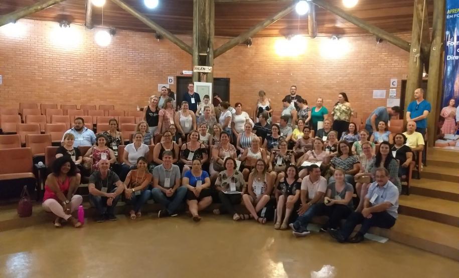 Aprendizagem em Foco 2019 Aconteceu nos dias 22 e 23 de janeiro o Seminário de Diretores – Aprendizagem em Foco 2019, evento organizado pela Secretaria de Estado da Educação e direcionado aos diretores das escolas e colégios estaduais, chefes e assistentes dos Núcleos Regionais de Educação e coordenadores pedagógicos dos NRE´s.